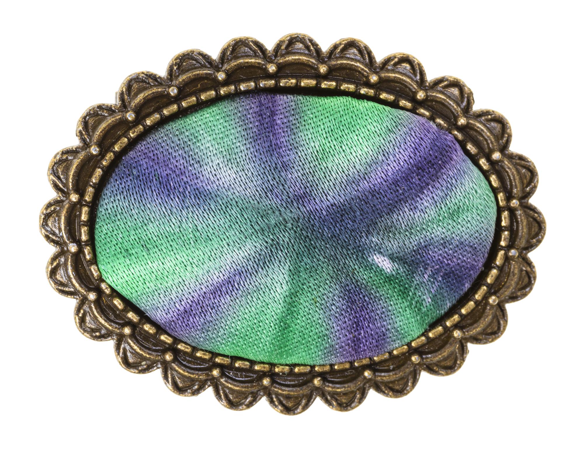 Patch ricamato con sfumature metalliche